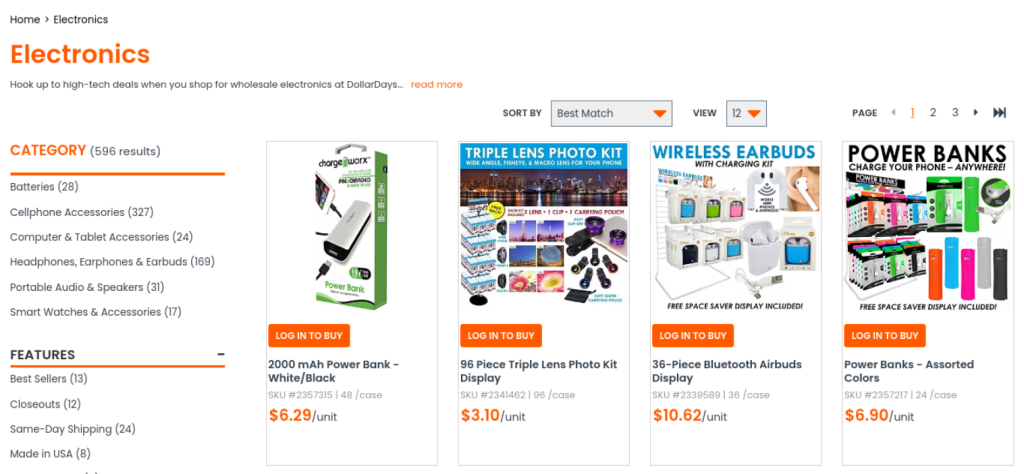 Website selling electronic goods, featuring items like powerbanks and bluetooth earbuds. 